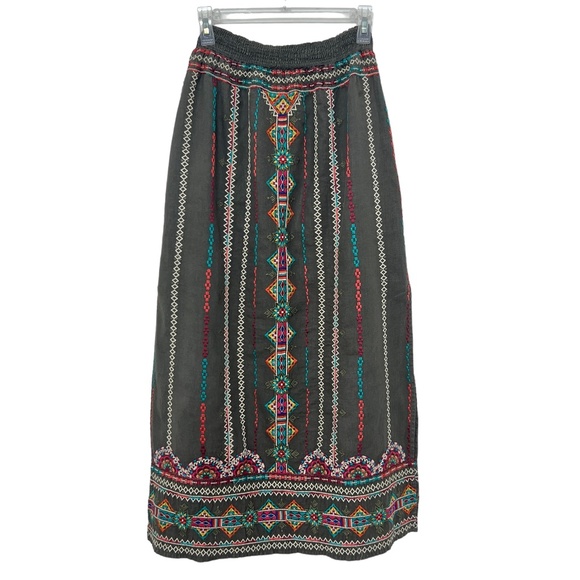 Johnny Was Dresses & Skirts - Johnny Was JW Los Angeles embroidered 100% Linen side slit women's skirt size M